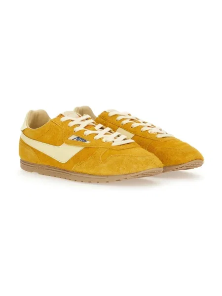 Sneakersy Autry zamszowe żółte