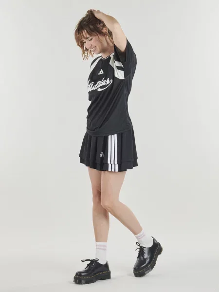 Ruha Adidas fekete