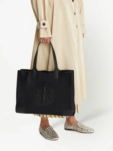 Rankinė Tory Burch juoda