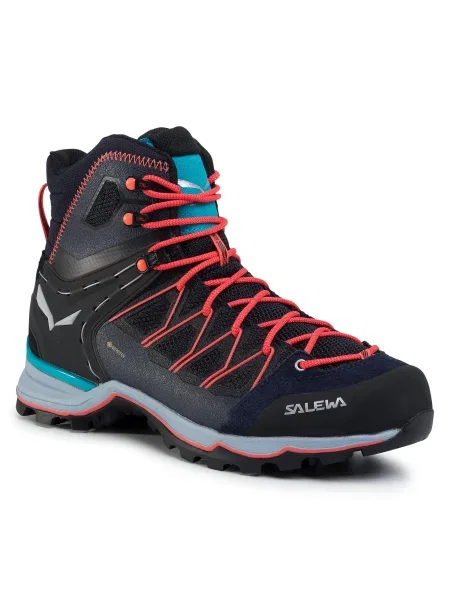 Ботуши Salewa за туризъм