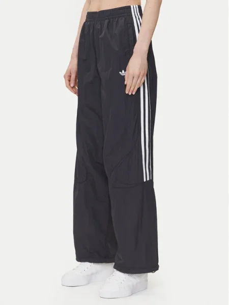 Adidas Долнище анцуг adicolor Teamgeist Oversize черен