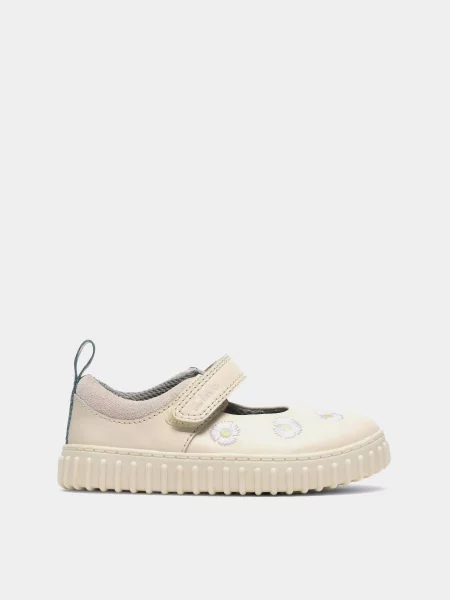Детские туфли Clarks бежевые