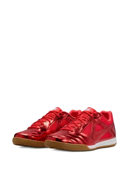Sneakerși Nike roșu