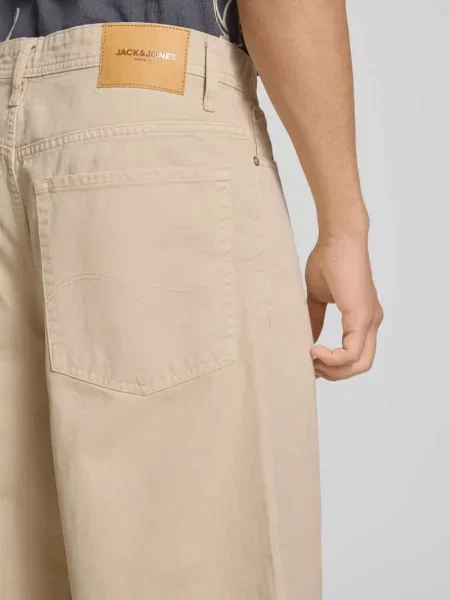 Szorty jeansowe o kroju baggy fit z 5 model ‘OWEN ROY’ Jack & Jones białe
