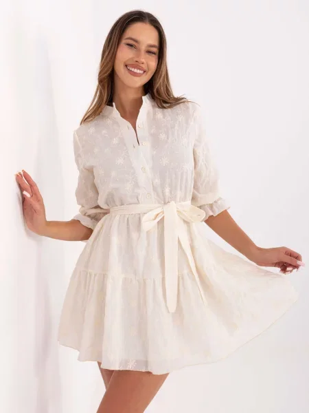 Rochie Lakerta de costum bej
