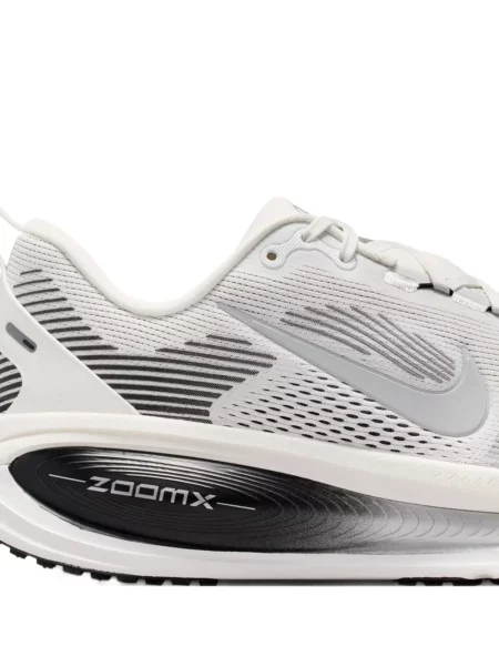 Vesta Nike čierna