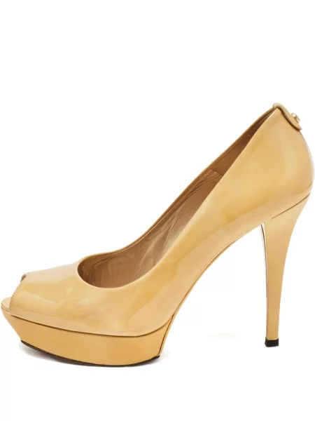 Pantofi cu toc Stuart Weitzman din piele galben