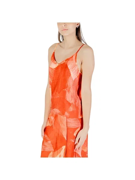 Maiou Vila portocaliu