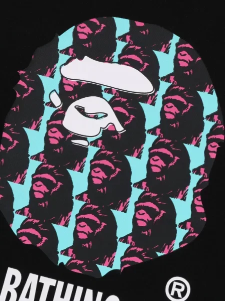 Тениска A Bathing Ape® с принт черно