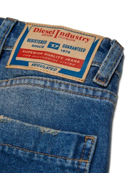 Jeansy dziecięce Diesel niebieskie