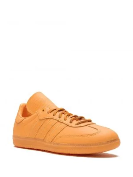 Sportbačiai Adidas Pharrell Williams oranžinė