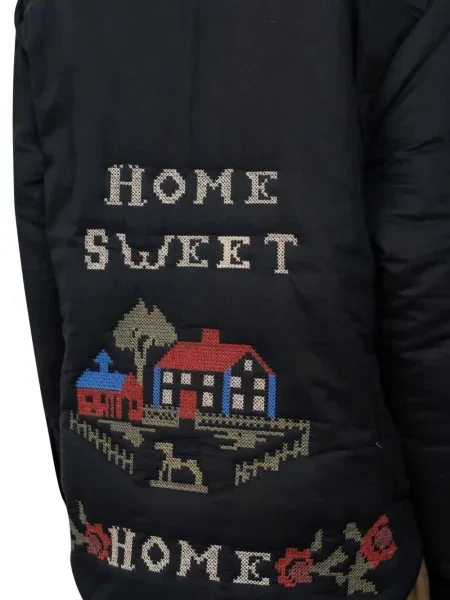 Geacă Baziszt cu model floral negru
