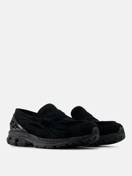 Замшевые лоферы New Balance черные
