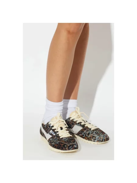 Sneakersy Autry skórzane brązowe