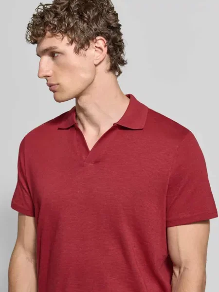 Koszulka polo w kroju slim fit z dekoltem w serek Mcneal