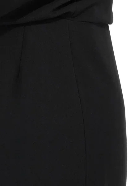 Rochie Max Mara drapată cu un umăr gol de costum negru