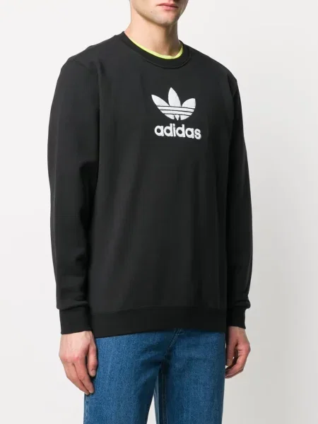 Суитчър Adidas с кръгло деколте черно