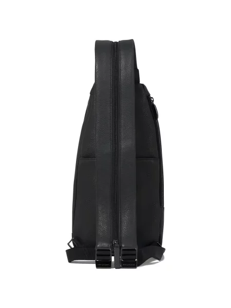 Geantă Piquadro din piele negru