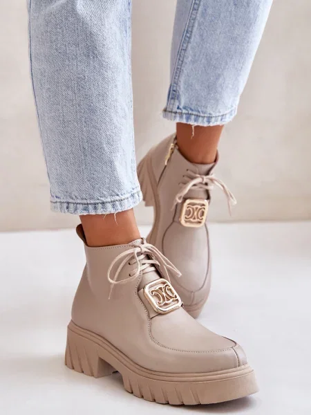 Usnjene čevlji do gležnjev Zazoo bež