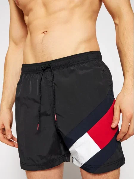 Tommy Hilfiger Plavecké šortky Sf Medium Drawstring Černá bílé