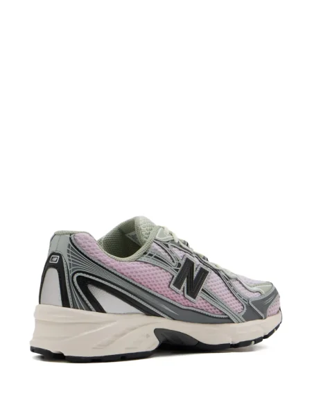 Велурени slip-on маратонки New Balance FuelCell розово