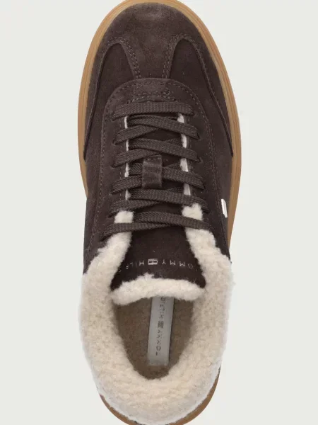 Tommy Hilfiger TH CHIC CUPSOLE WL маратонки дамски от велур кафяво