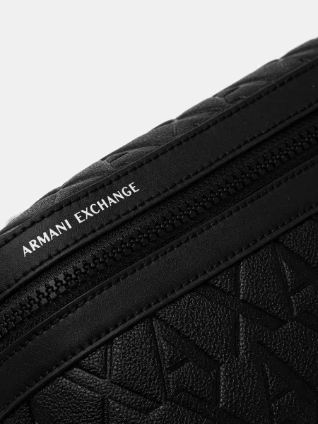 Armani Exchange Övtáska fekete