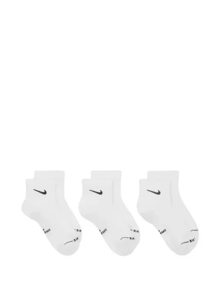 Ρετρό sneakers Nike λευκό