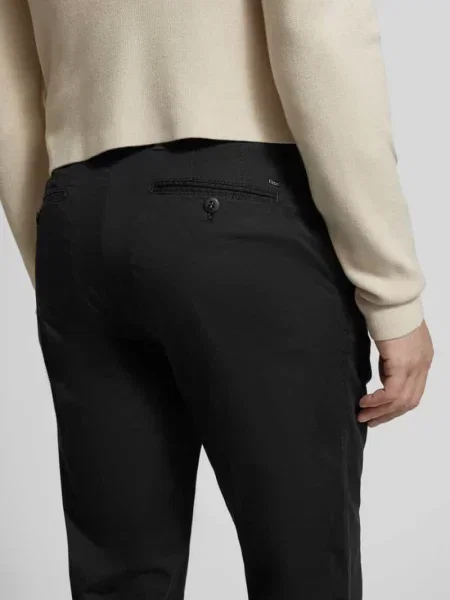 Spodnie w kroju regular fit z tylną kieszenią model Evans' Brax czarne