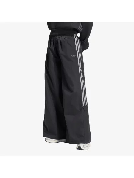 Потници adidas Teamgeist Track Pant Black/ Iron Met./ Black Reflective L черно