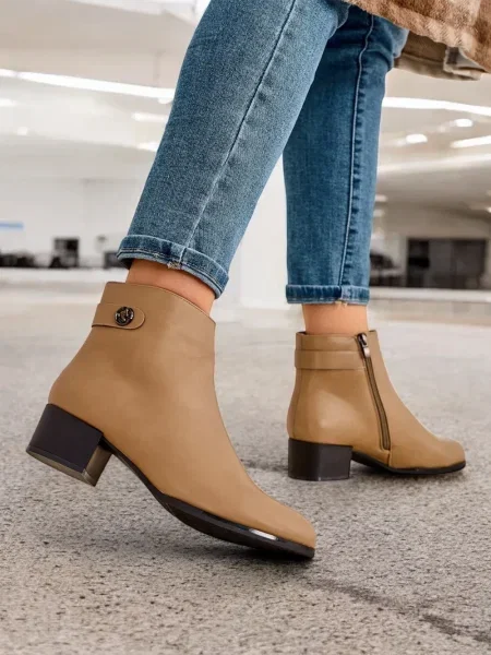 Botine Resti kaki