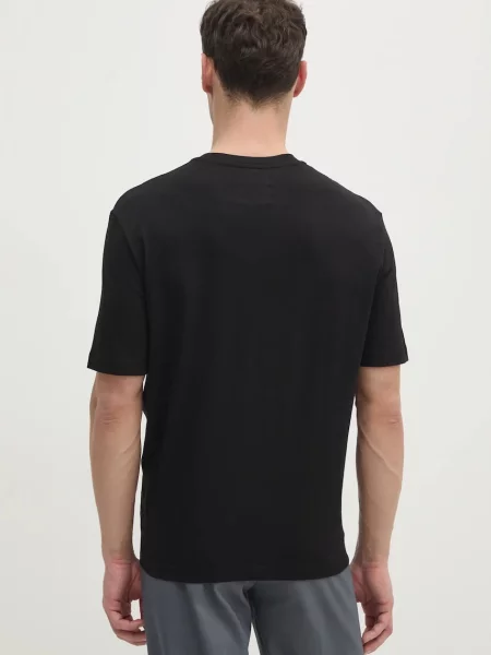 Tričko Armani Exchange s aplikací černá
