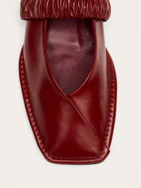 Кожаные балетки Alohas