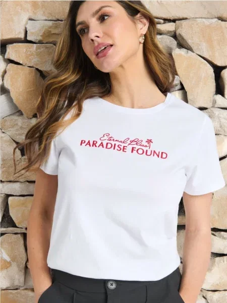 Футболка з написом білий