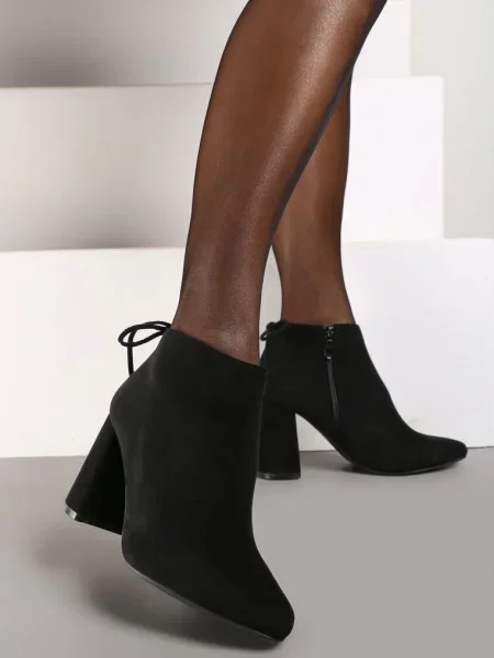 Botine Ittelena negre