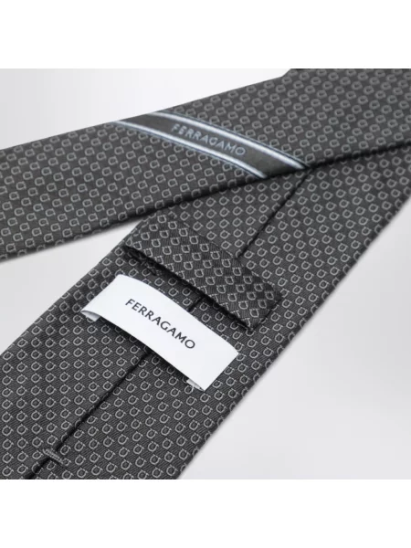 Krawat Ferragamo z nadrukiem szary