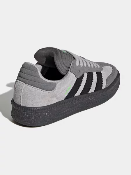 ADIDAS ORIGINALS Sportcipő SAMBA XLG / világosszürke / fekete szürke