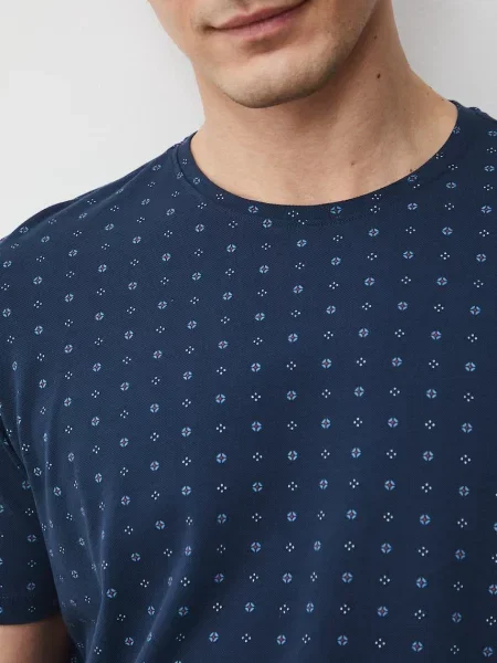 Футболка Medicine