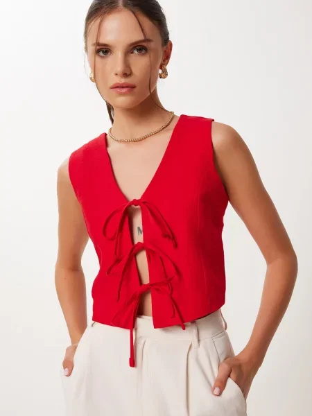 Happiness İstanbul Vestă roșu