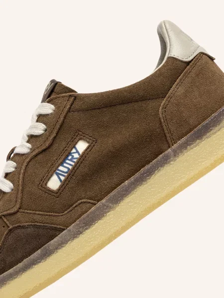 Autry Sneakersy Medalist Low hnědá béžová