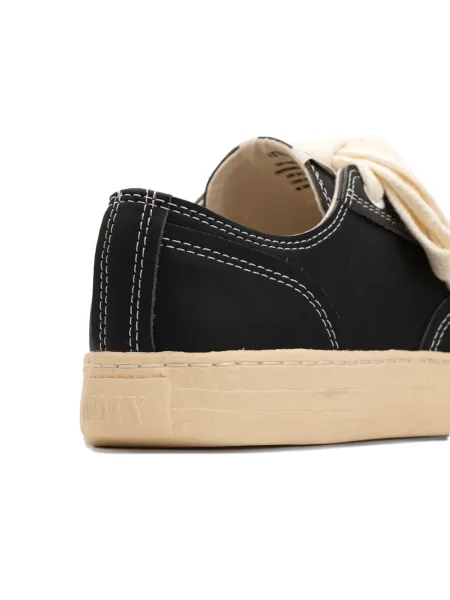 Sneakerși General Scale. negru