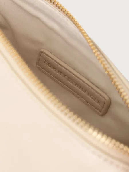 Tommy Hilfiger чанта crossbody дамска от имитация на кожа ESSENTIAL бежово