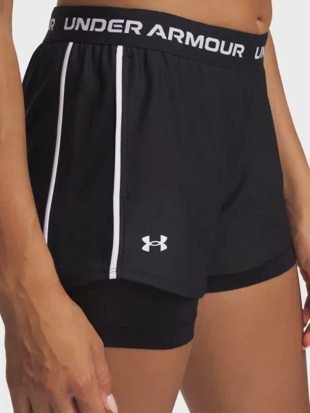 Спортивные шорты Under Armour черные