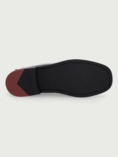 Tommy Hilfiger мокасини дамски от кожа SQUARE TOE TASSEL LOAFER черно