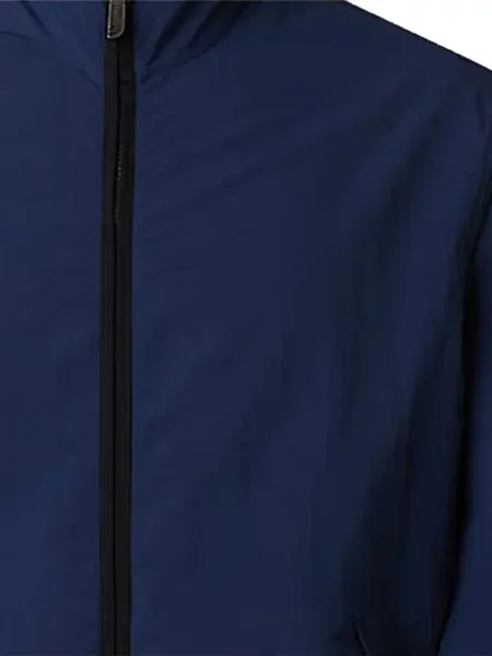Geacă The North Face roșu