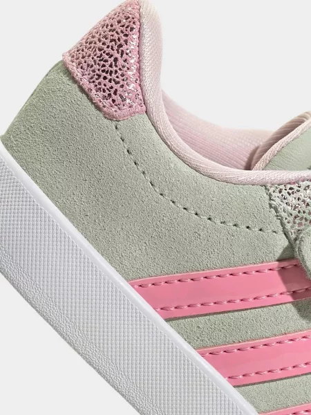 Детские кроссовки Adidas
