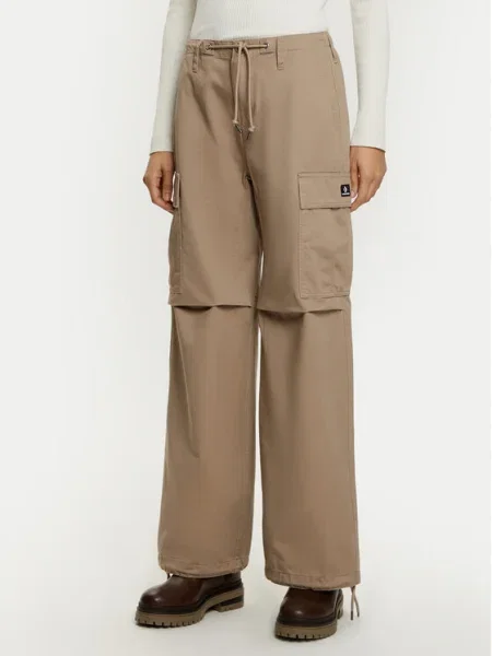 Converse Текстилни панталони бежов