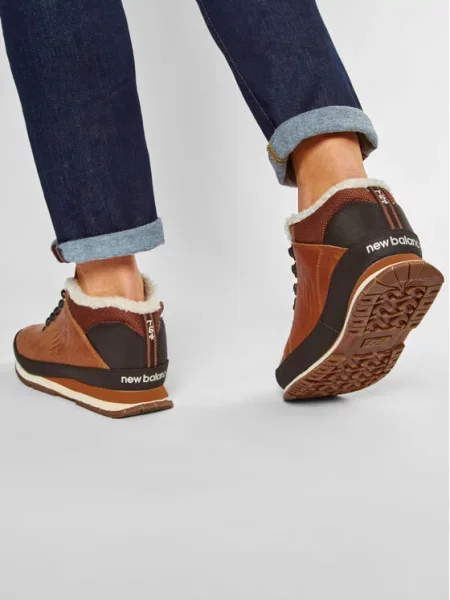 Kotníková obuv New Balance hnědé