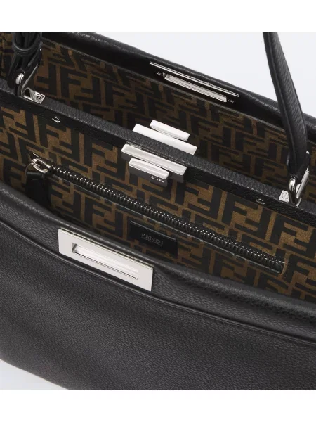 Kožená taška Fendi Peekaboo čierna