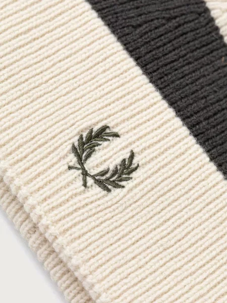 Шапка Fred Perry